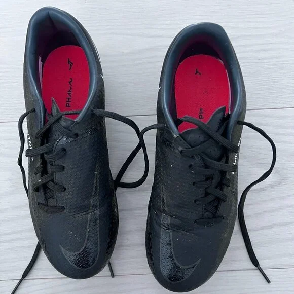 Nike DA4433 Phantom Soccer Cleats Boys ( 4.5 ) - Picture 2 of 5